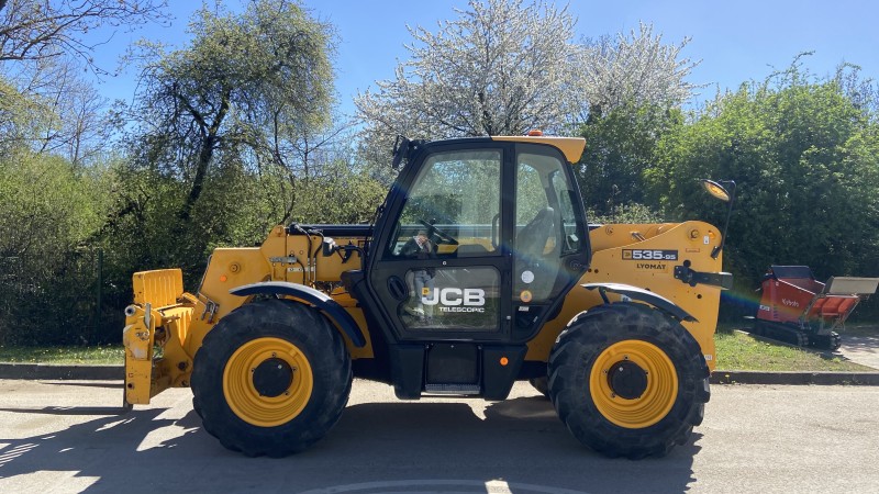 Louer un chariot télescopique 6m à Lyon