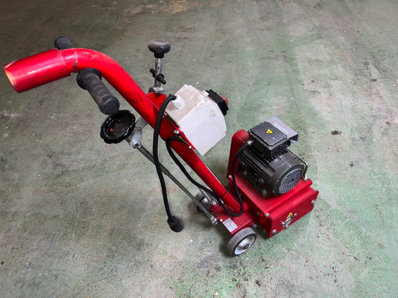 Raboteuse de béton sur Bourgoin 