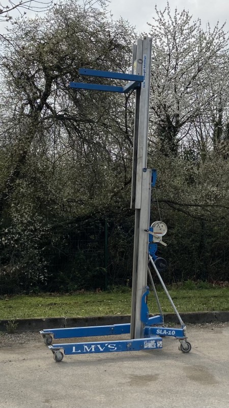 Location de monte-tout 3m50 à Lyon